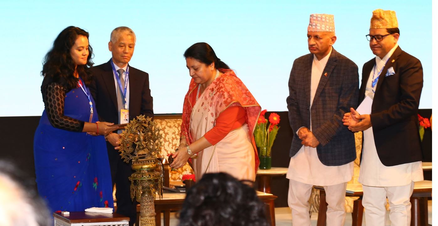 समृद्ध नेपाल निर्माणको महाअभियानमा योगदान गर्न राष्ट्रपतिको आग्रह  
